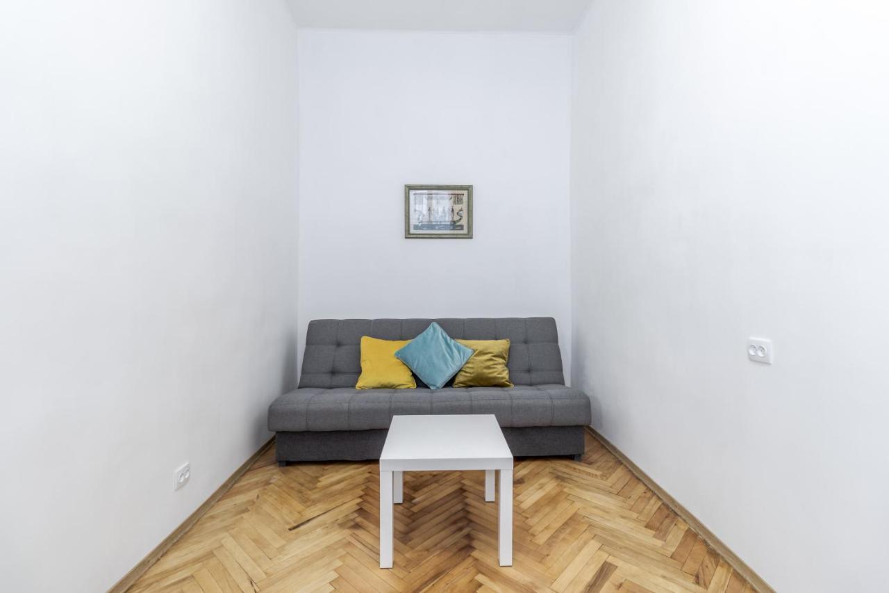 City Shalom Apartment Лвив Екстериор снимка